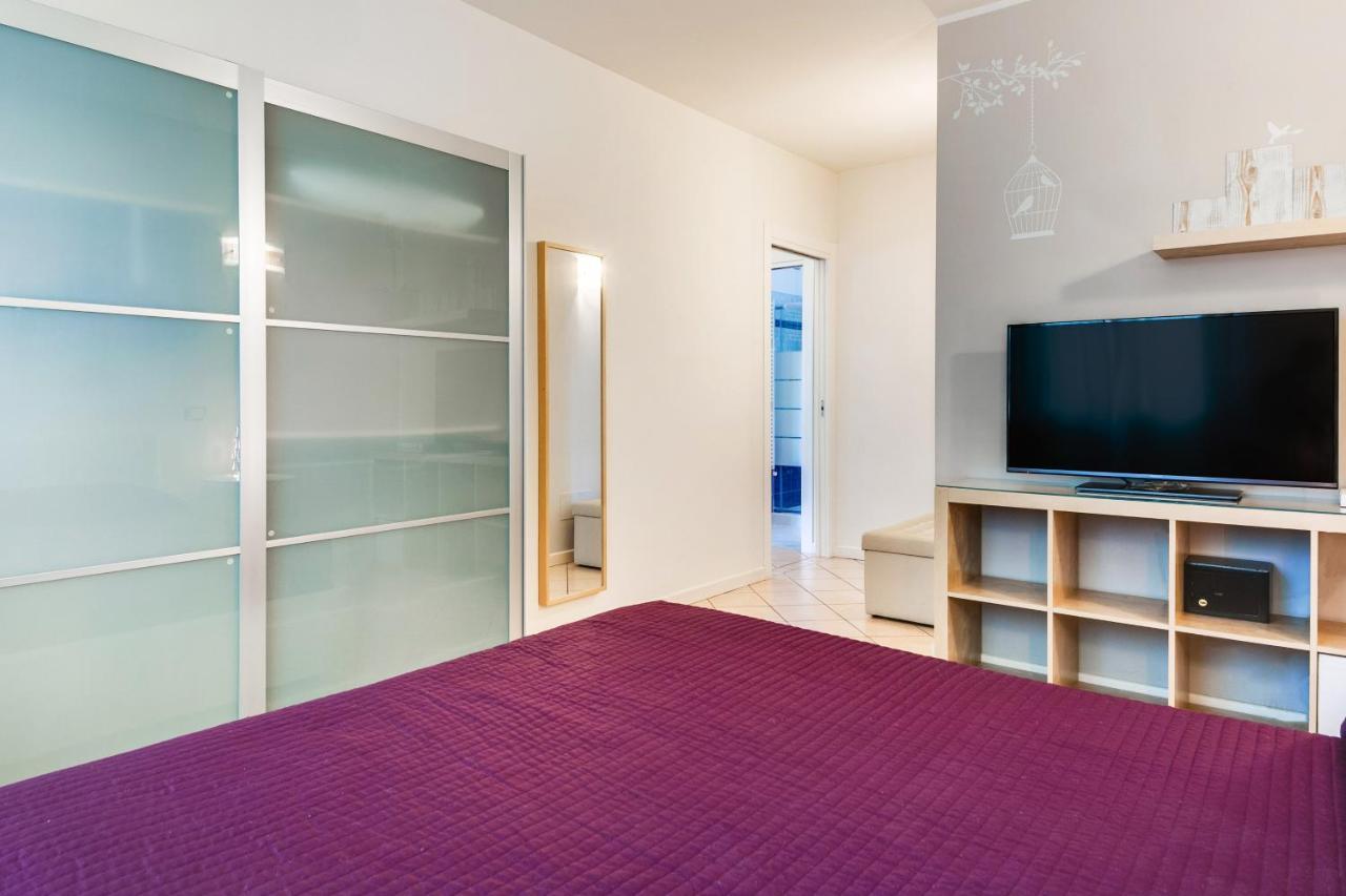 Casa Bonotto Lägenhet Desenzano del Garda Exteriör bild