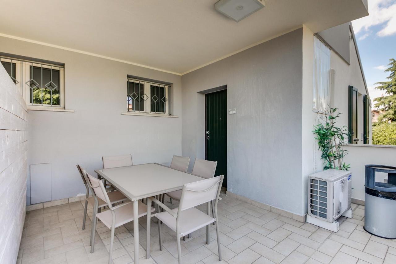 Casa Bonotto Lägenhet Desenzano del Garda Exteriör bild