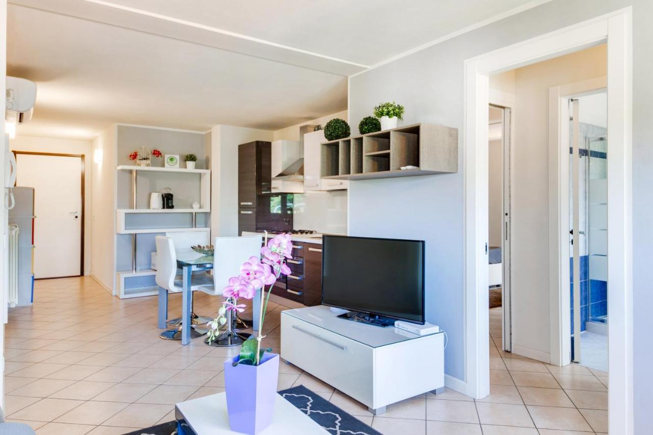 Casa Bonotto Lägenhet Desenzano del Garda Exteriör bild