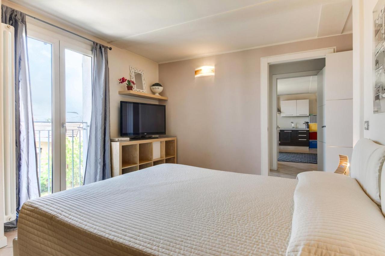 Casa Bonotto Lägenhet Desenzano del Garda Exteriör bild