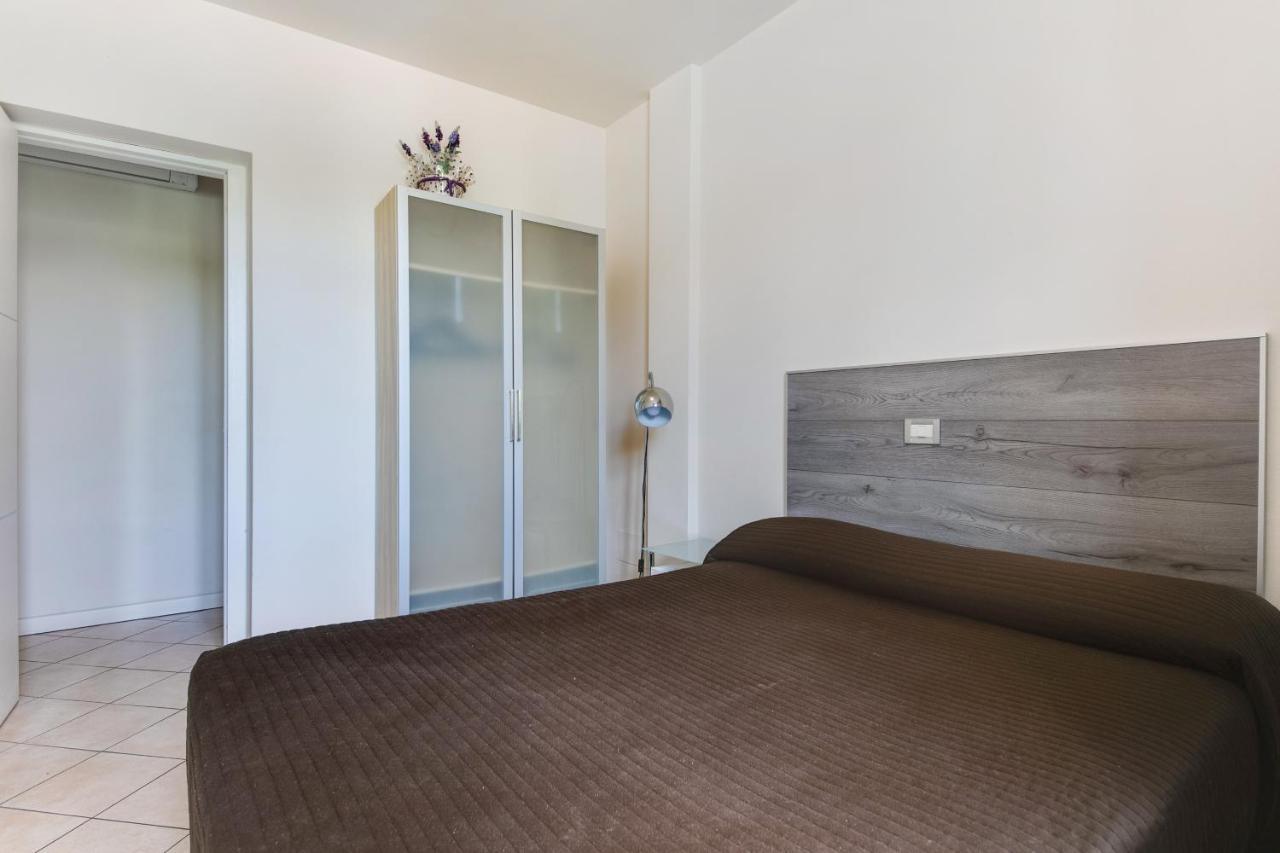 Casa Bonotto Lägenhet Desenzano del Garda Exteriör bild