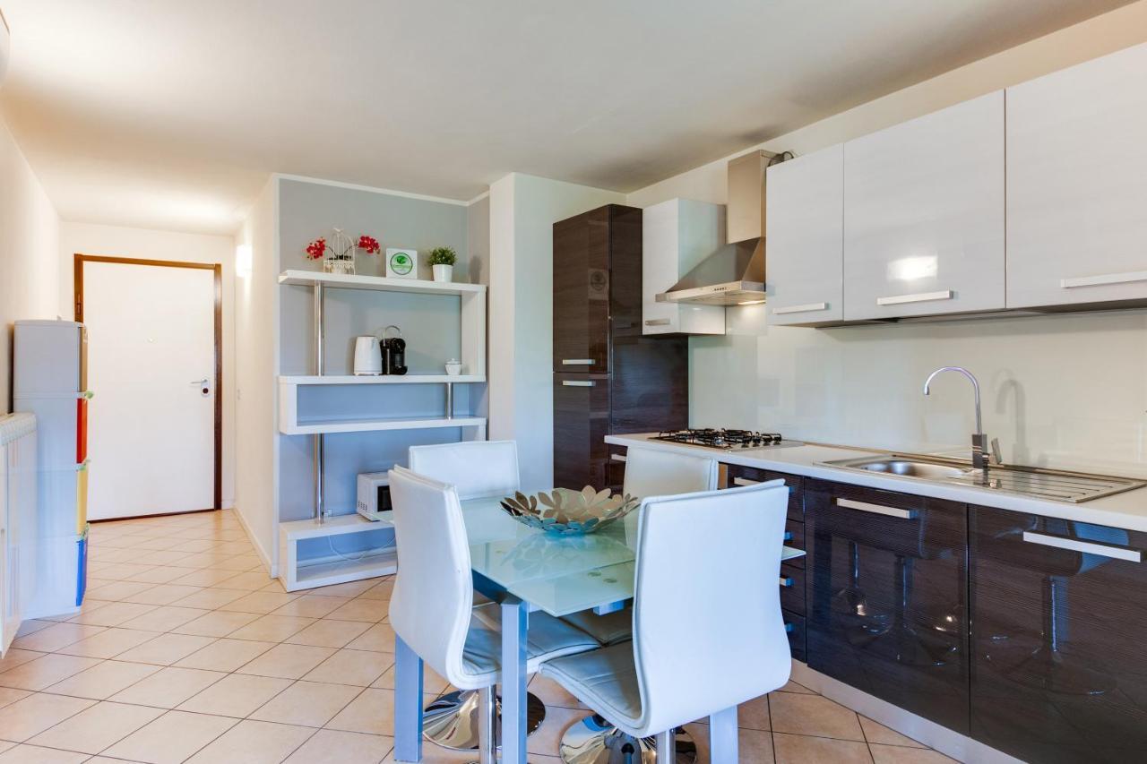 Casa Bonotto Lägenhet Desenzano del Garda Exteriör bild