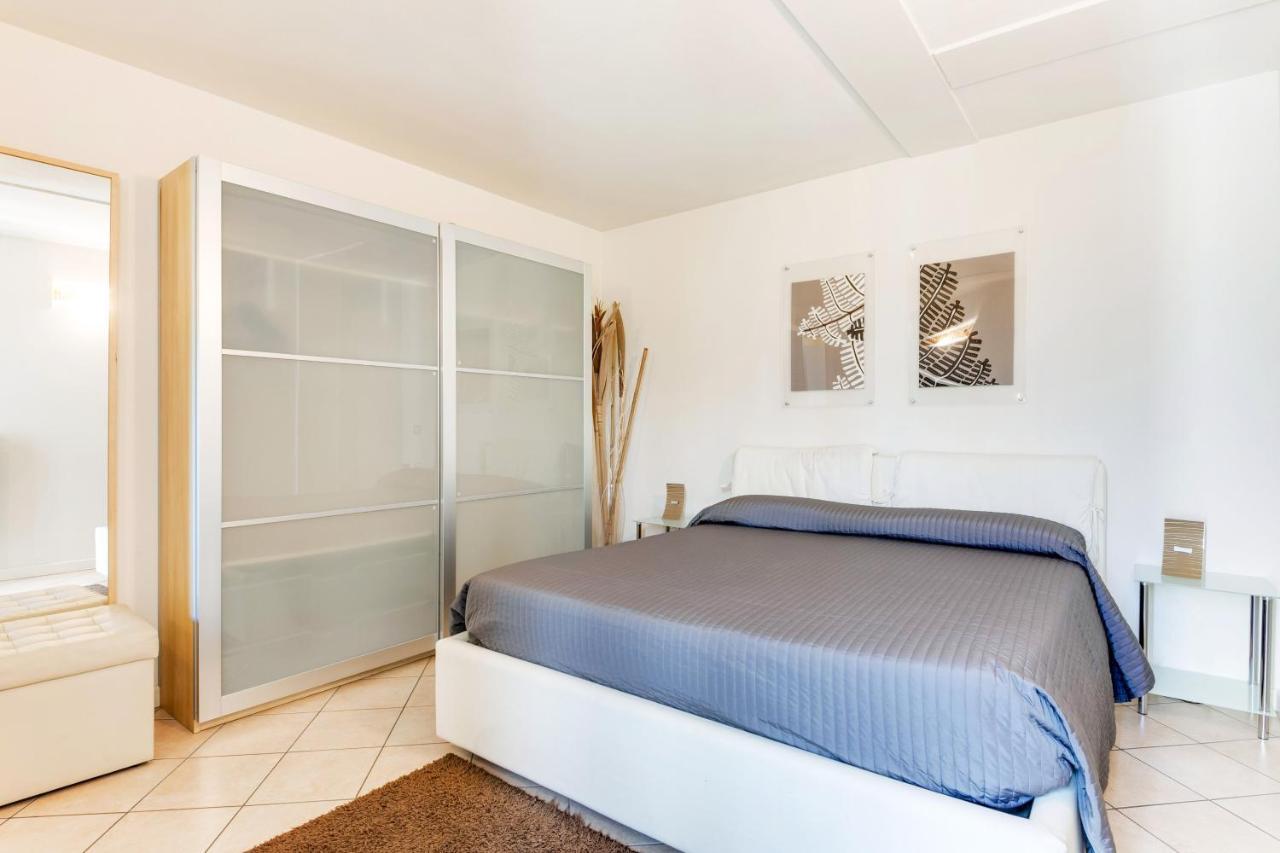 Casa Bonotto Lägenhet Desenzano del Garda Exteriör bild